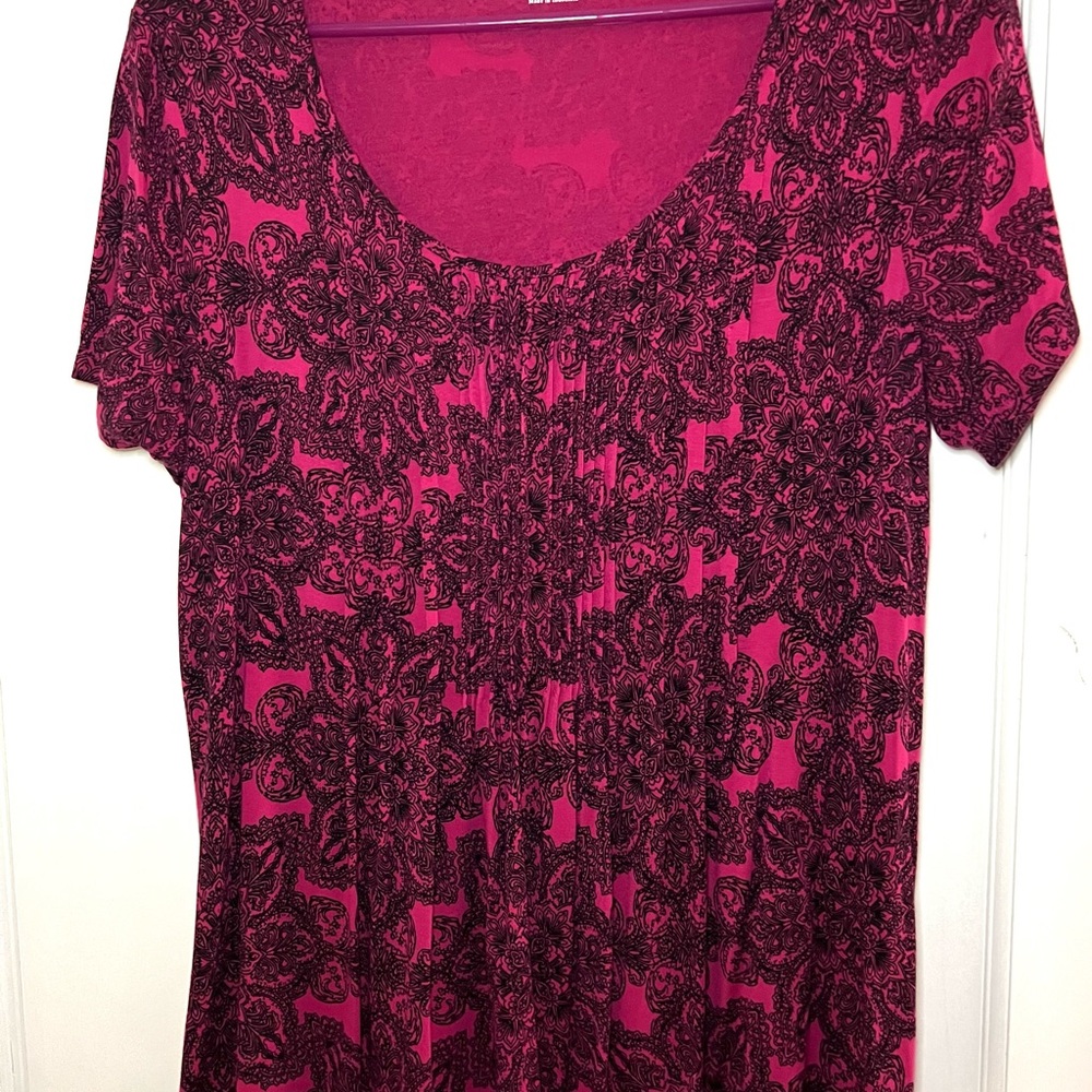 Croft & Barrow Magenta and Black Pleated Women’s Top PXL